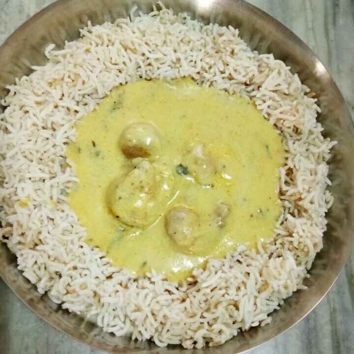 Kadhi with Brown Rice